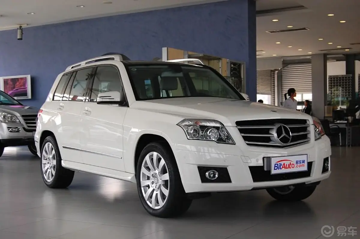 奔驰GLK级(进口)GLK 300 4MATIC 豪华型外观