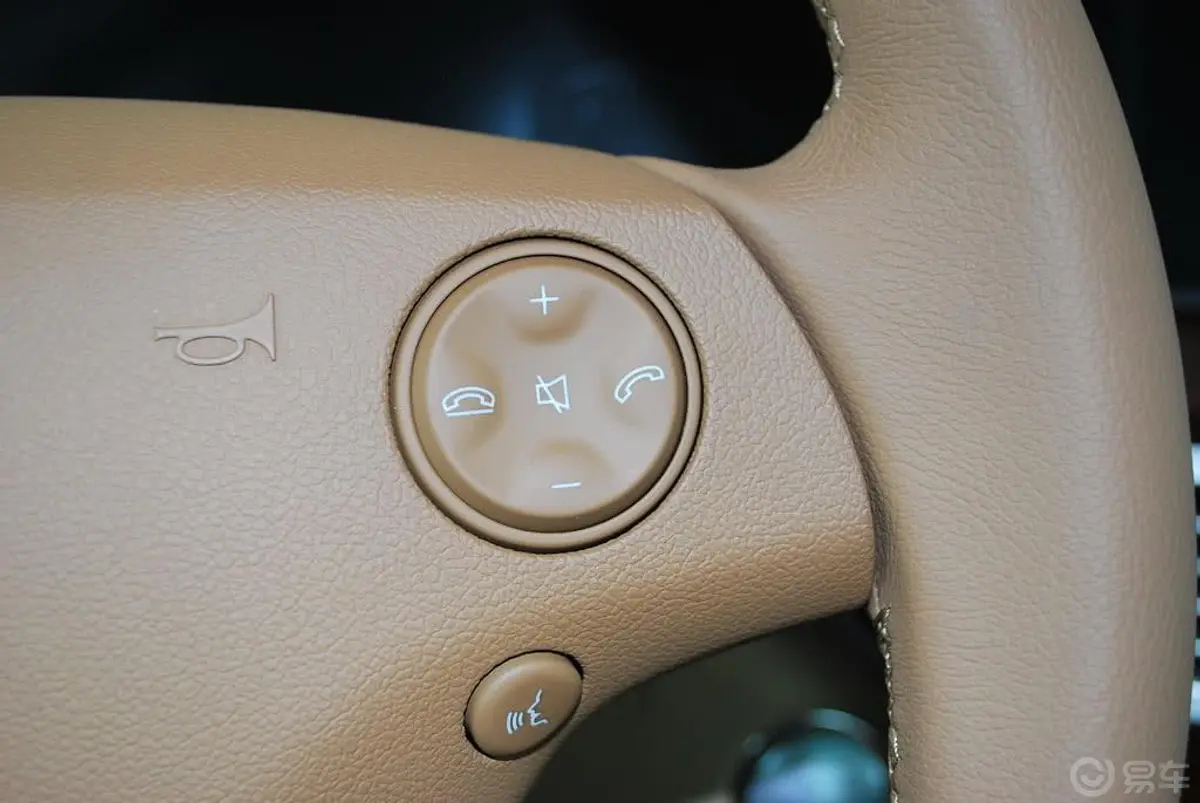 奔驰S级S 350 L动感型方向盘电话控制开关
