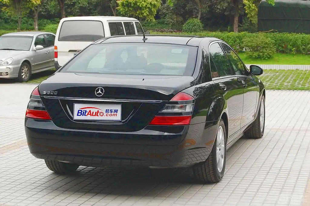 奔驰S级S 350 L动感型外观