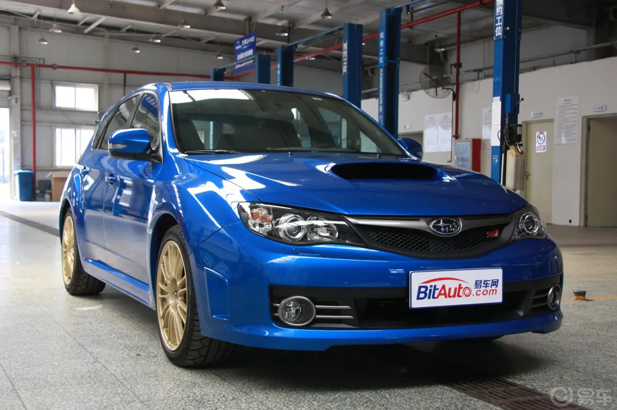 斯巴鲁WRXImpreza WRX STI加强版外观