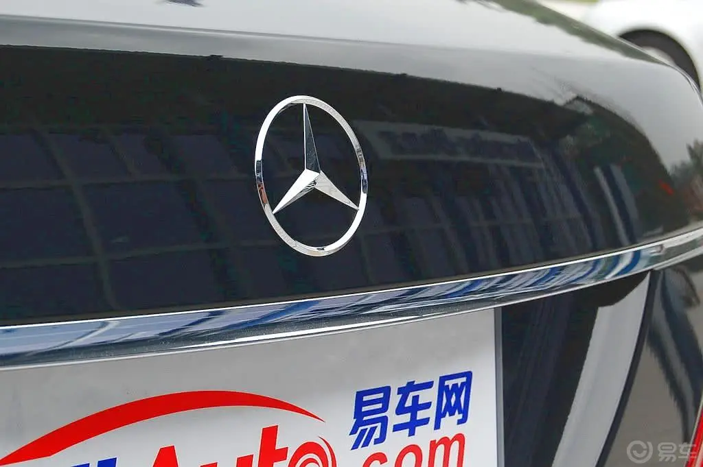 奔驰S级S 350 L动感型外观