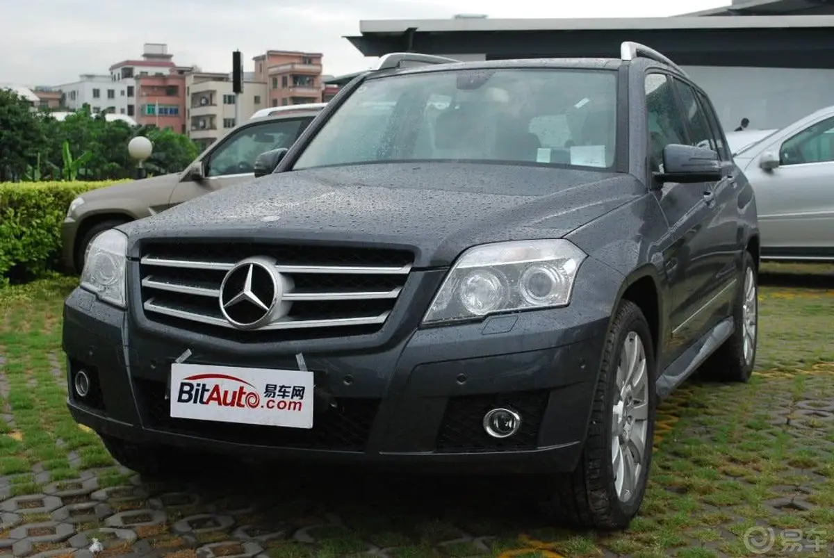 奔驰GLK级(进口)GLK 300 4MATIC 豪华型外观