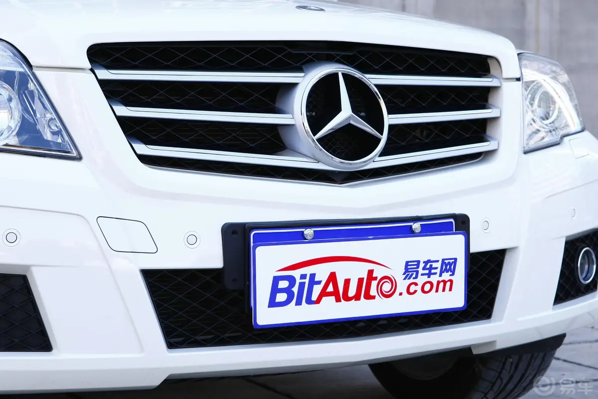 奔驰GLK级(进口)GLK 300 4MATIC 豪华型外观