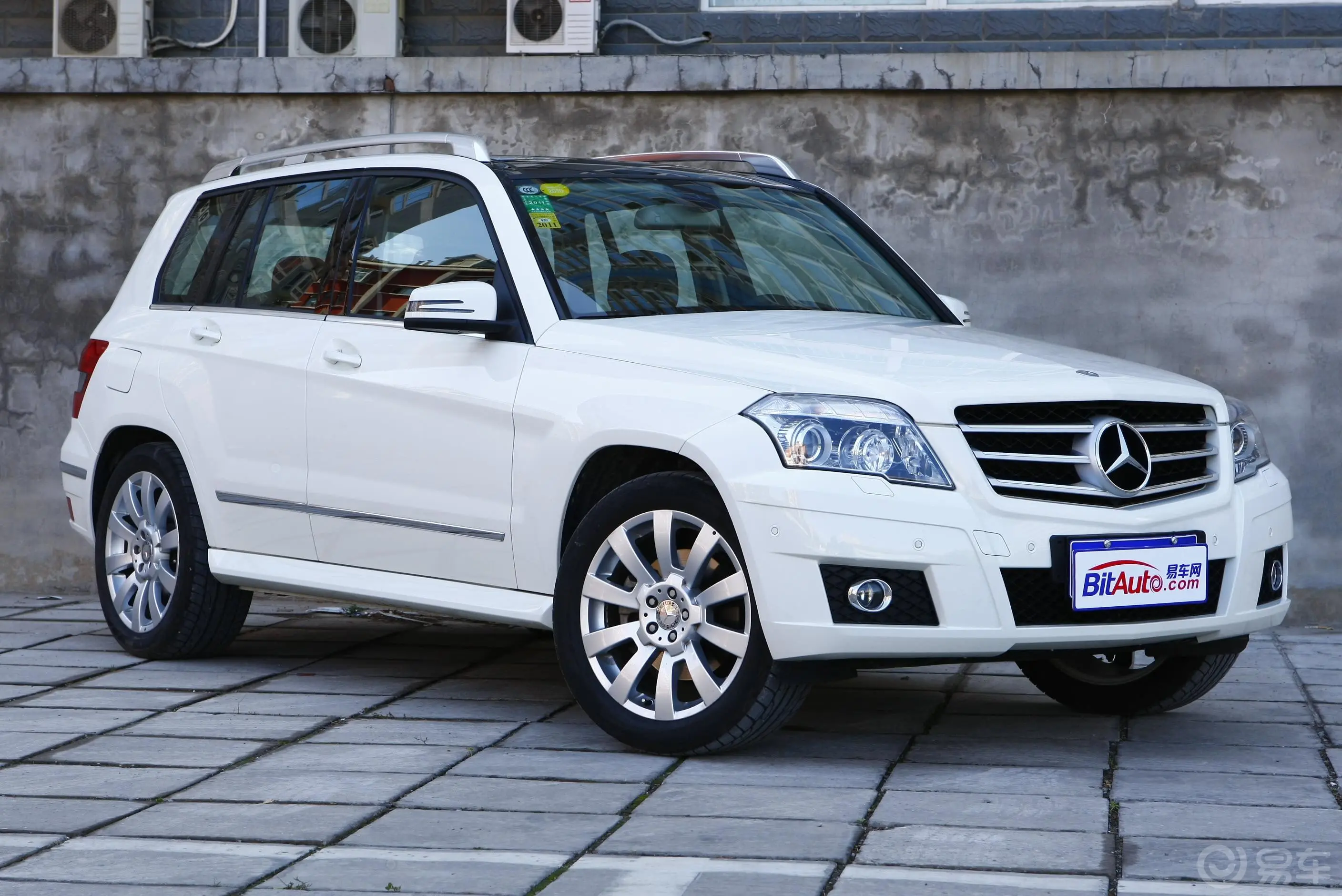 奔驰GLK级(进口)GLK 300 4MATIC 豪华型外观