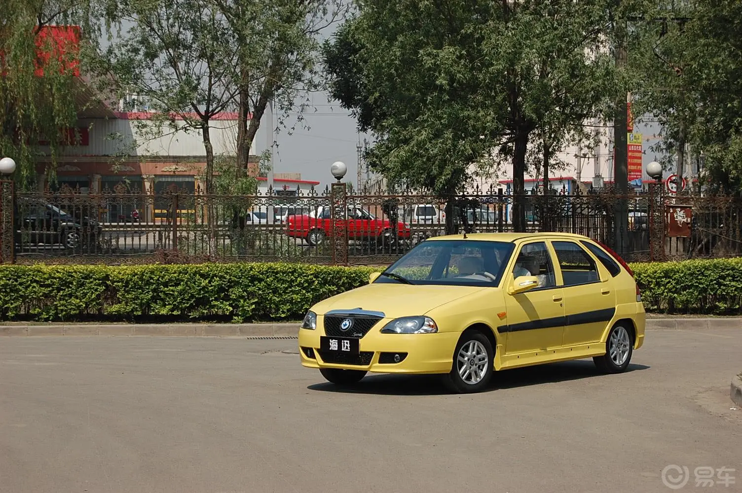 海迅AB 两厢 1.5L 激情型外观