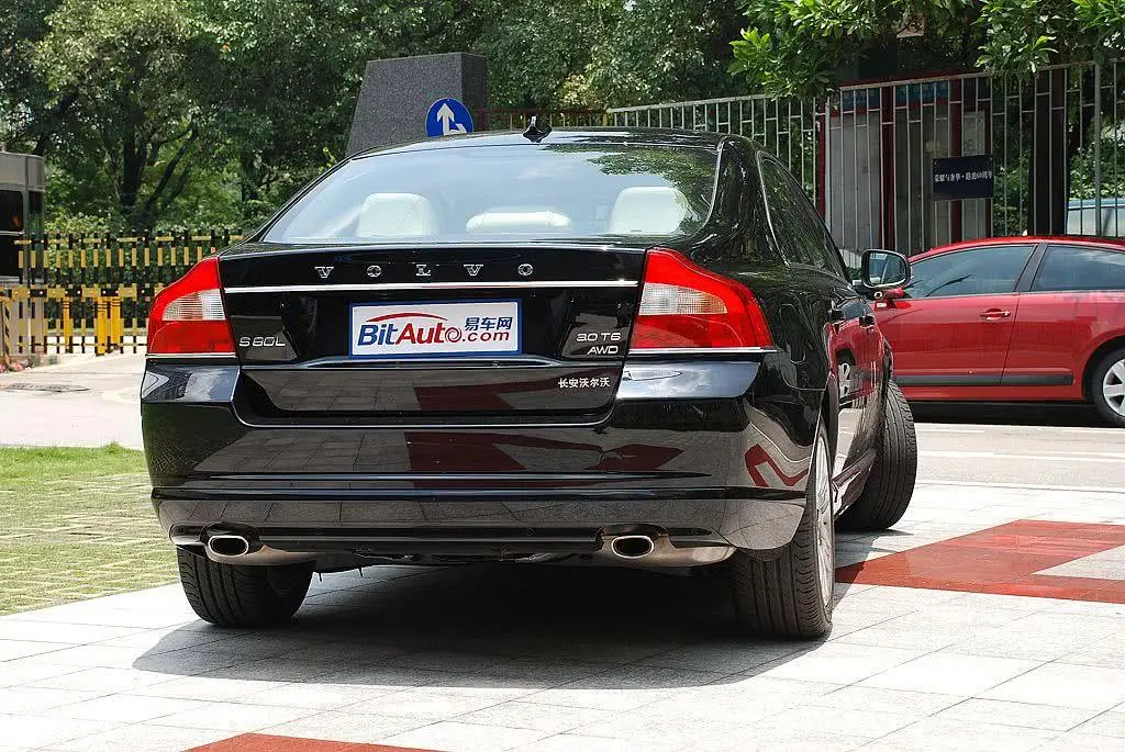 沃尔沃S80L3.0 T6 AWD 智尊版外观