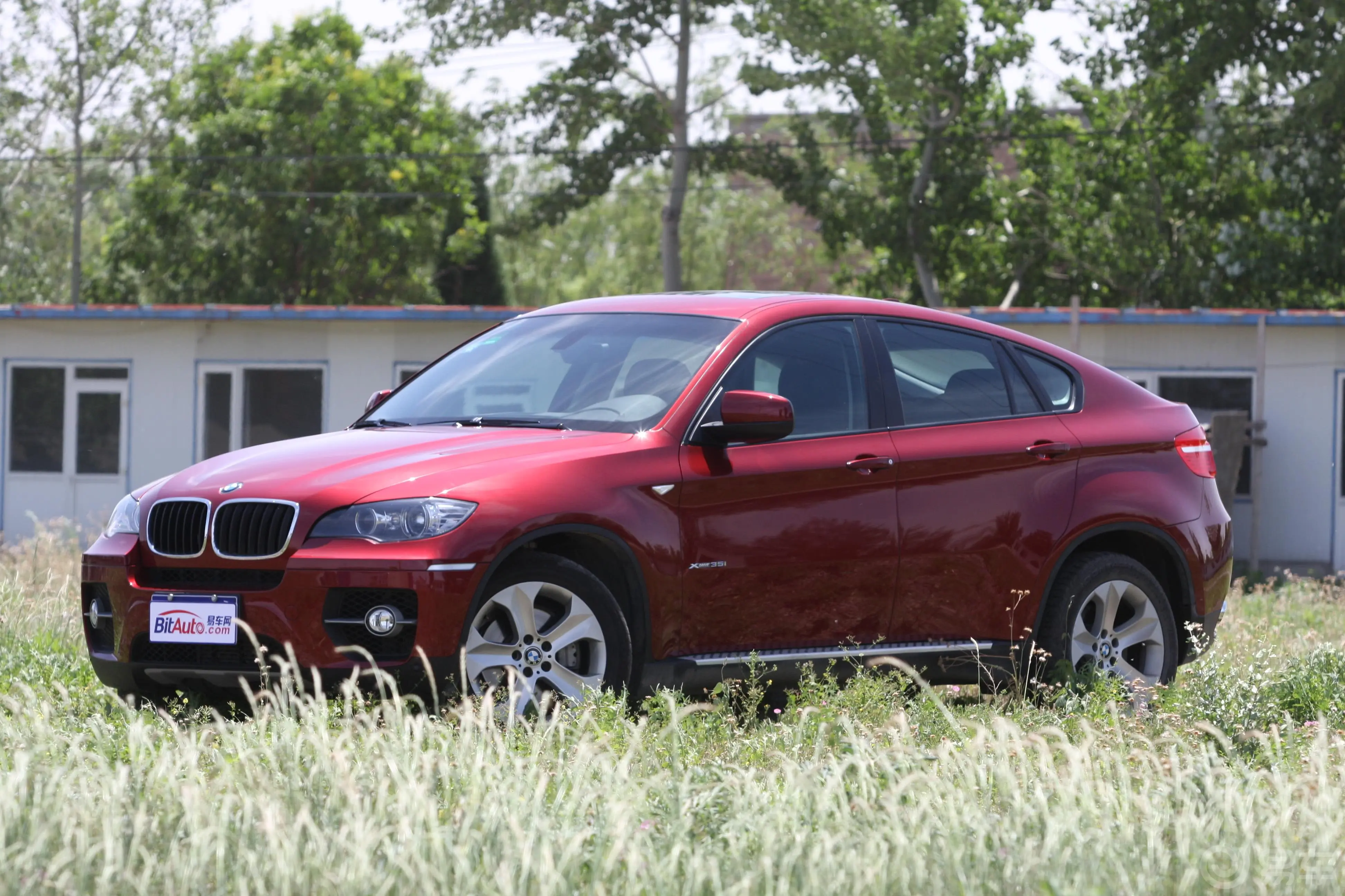 宝马X6xDrive35i 豪华型外观