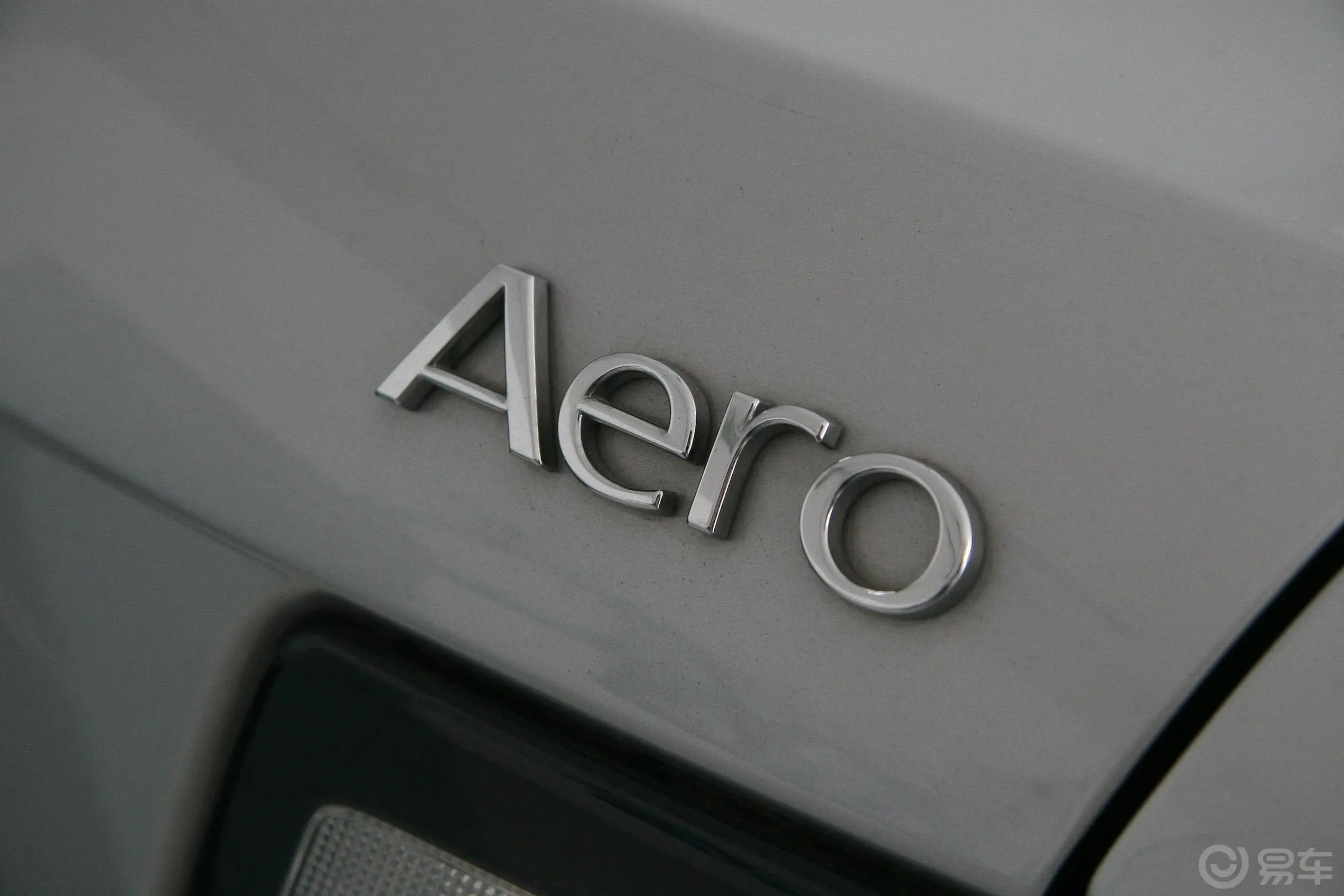 Saab 9-3Aero 2.8TS运动轿车外观