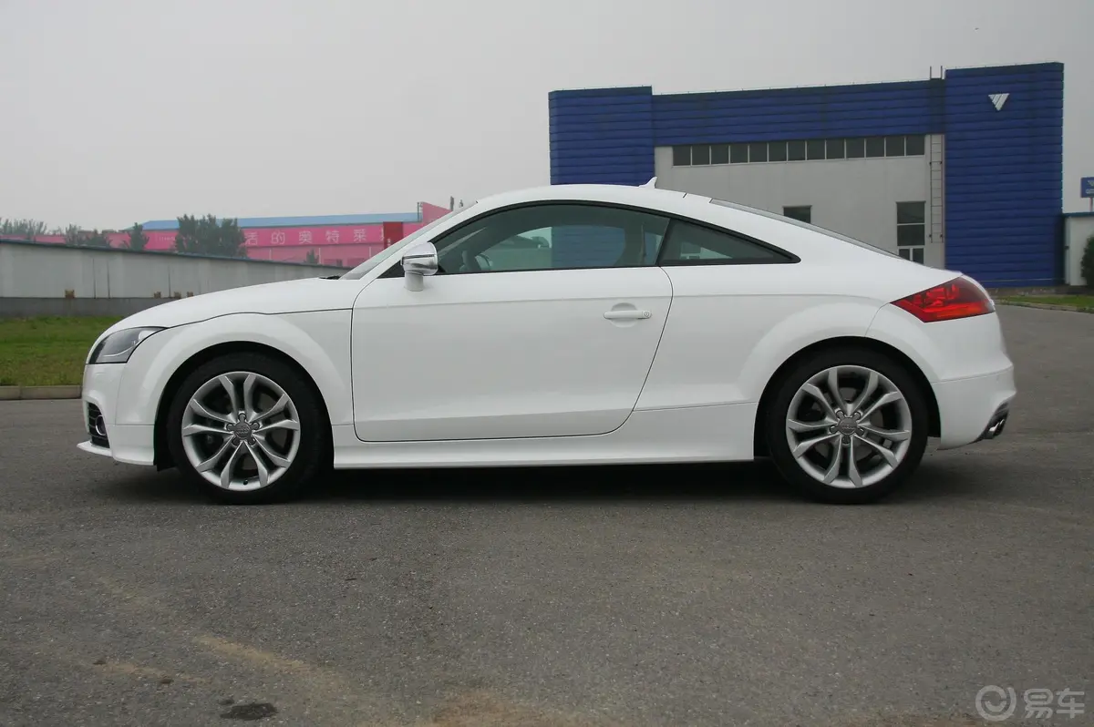 奥迪TTTTS Coupe 2.0 TFSI quattro S tronic外观