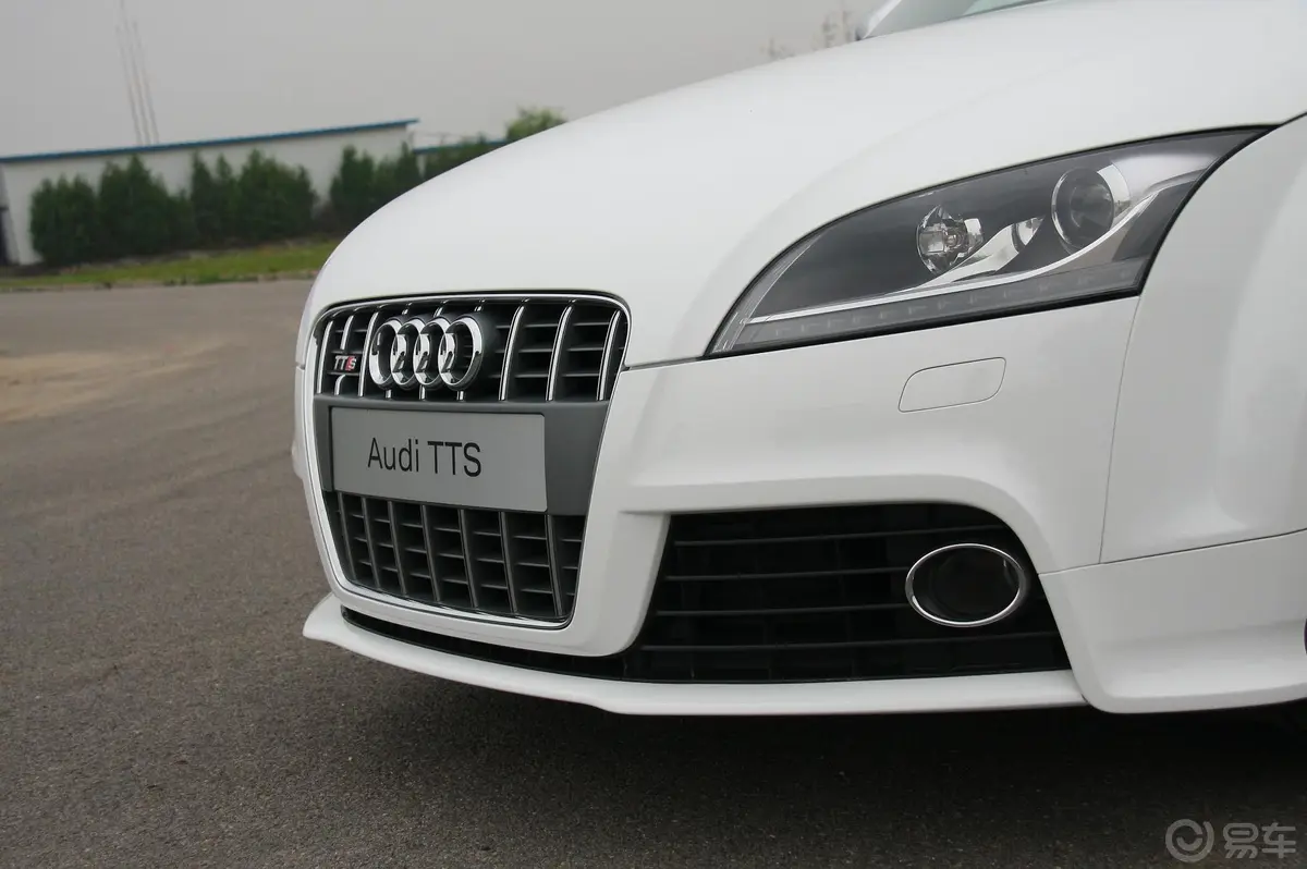 奥迪TTTTS Coupe 2.0 TFSI quattro S tronic外观