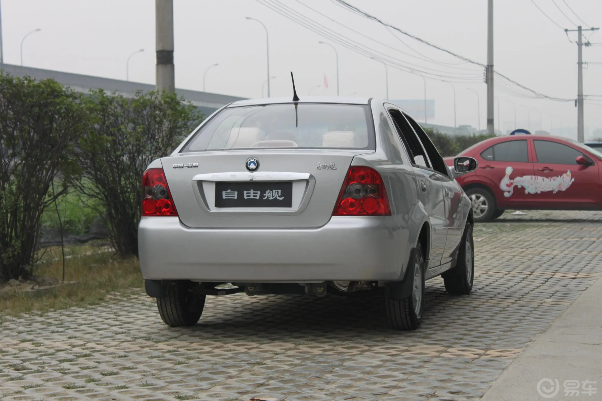 自由舰经典版 1.3L—MT 基本型外观