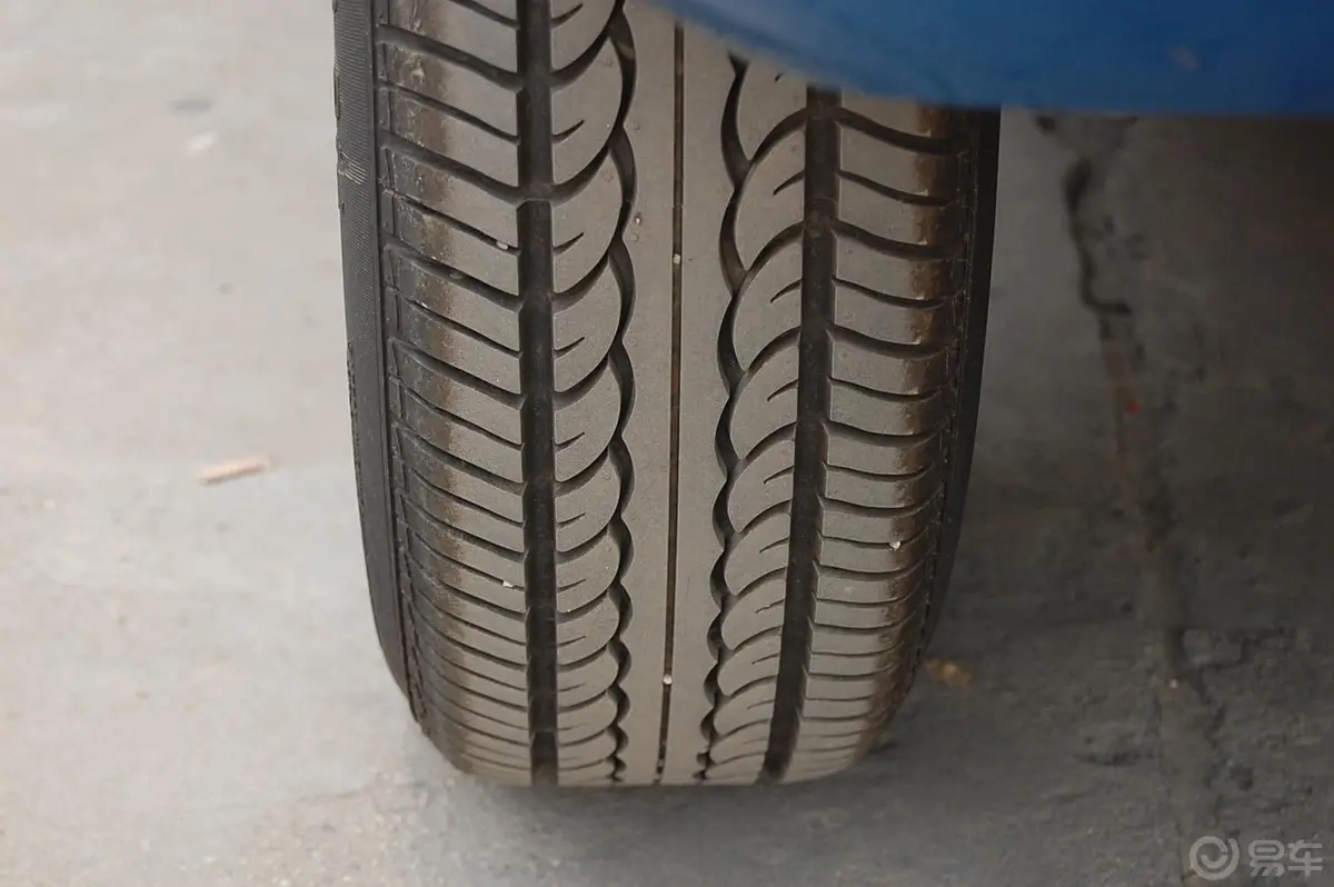 迷迪宜家版 1.6L 标准型轮胎花纹