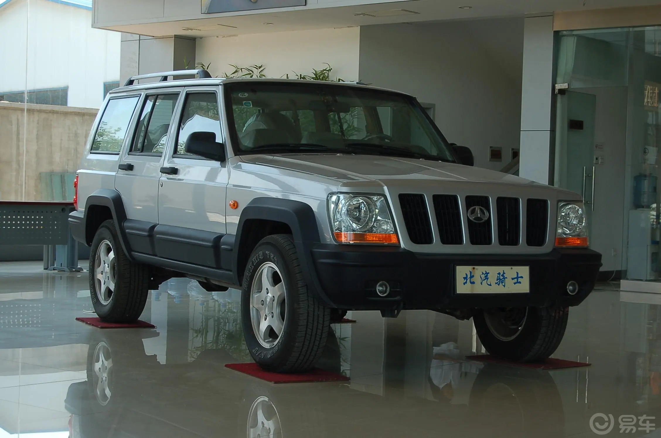 骑士S122.2L BJ2025CBD7 4X4外观