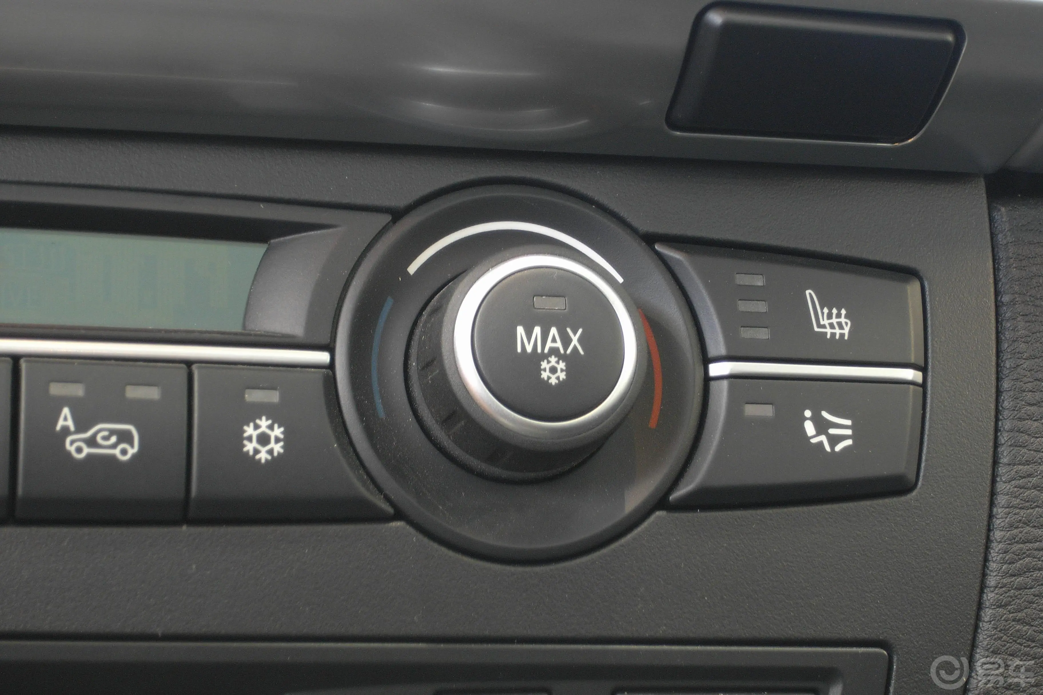 宝马X6xDrive35i 豪华型内饰