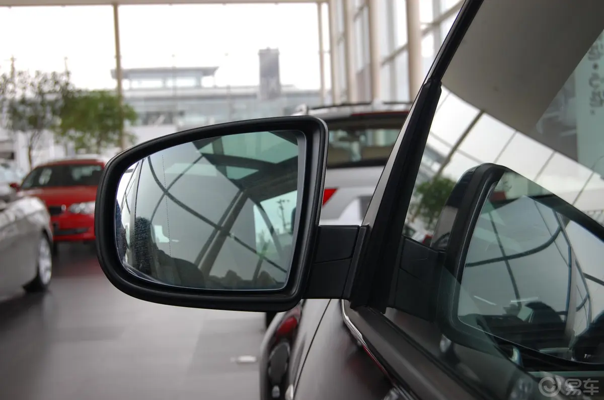 宝马X5(进口)xDrive30i 领先型后视镜镜面（后）