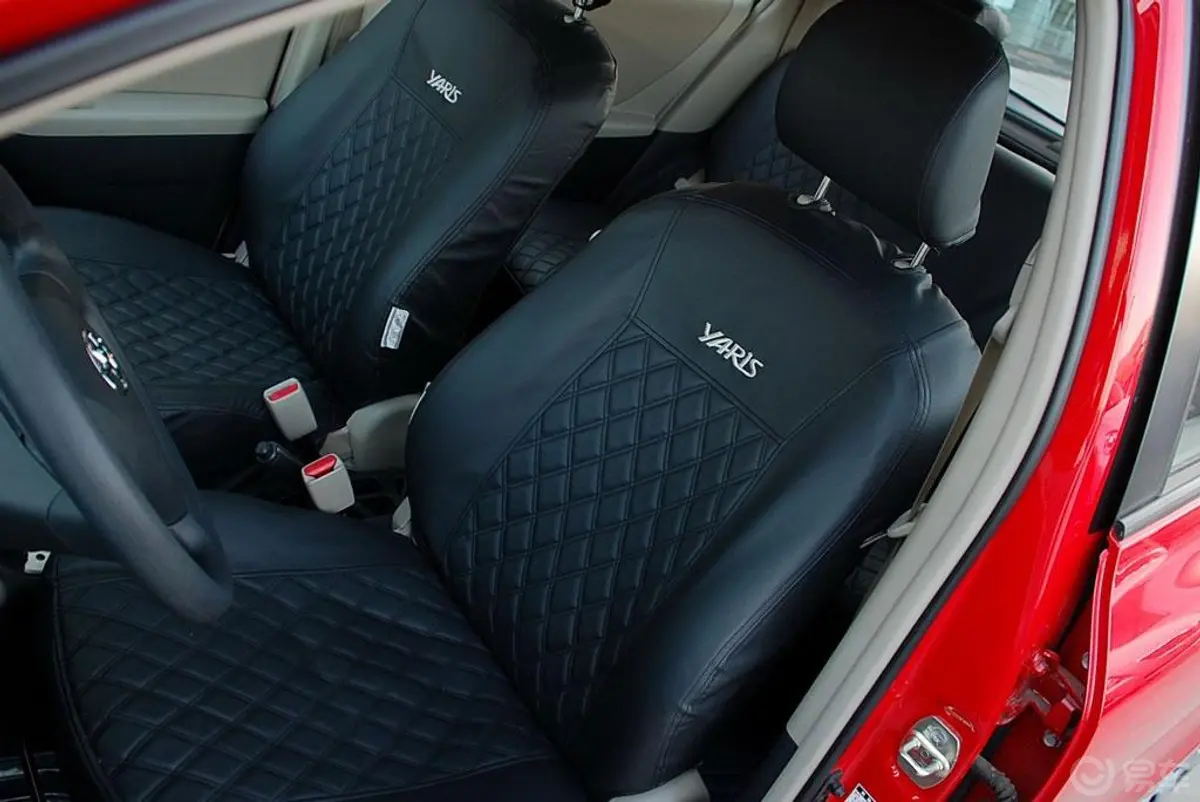 雅力士1.3E 舒适版 手动驾驶员座椅
