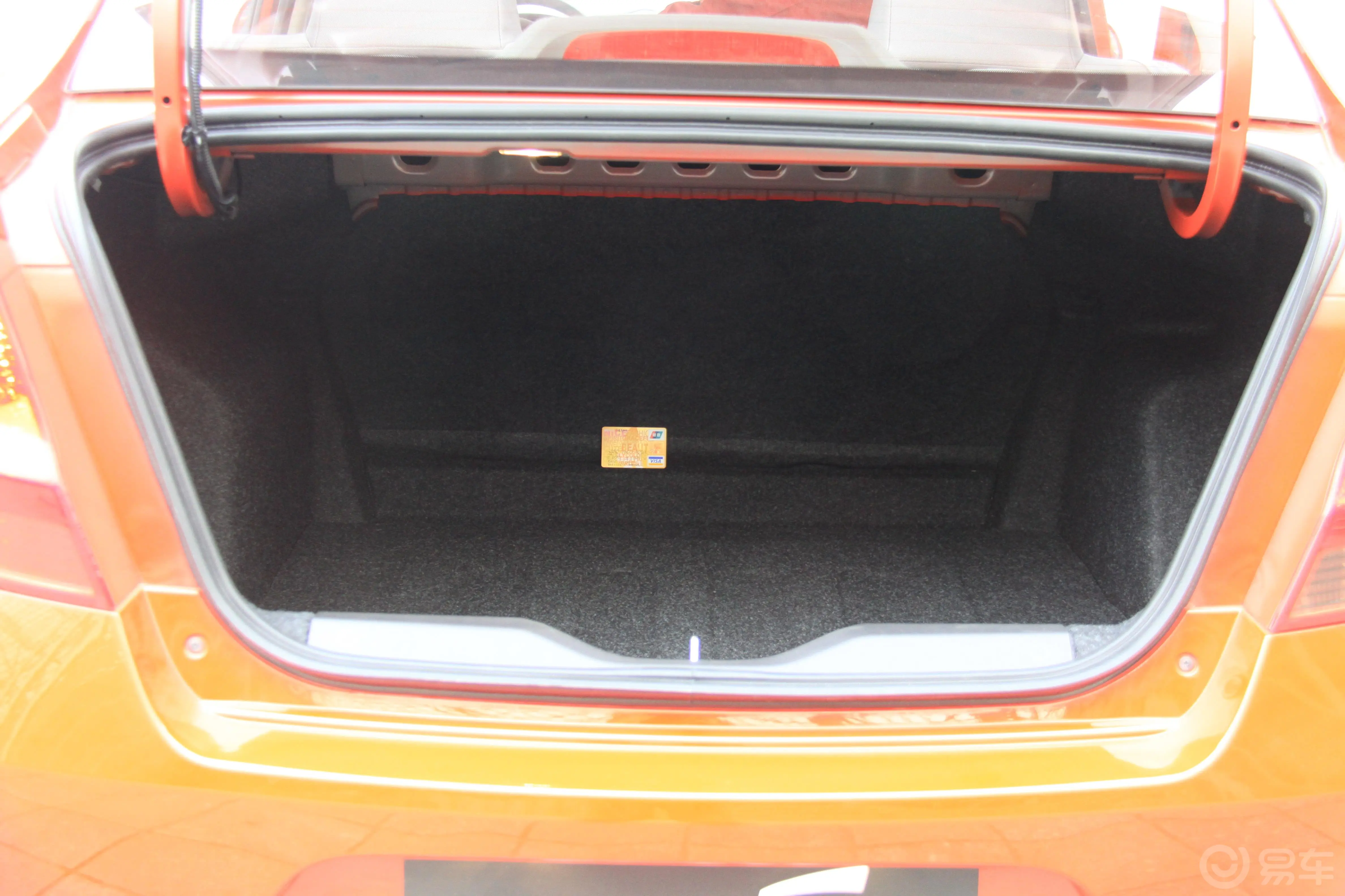 赛欧3三厢 1.4 SX MT手动优逸版行李箱空间