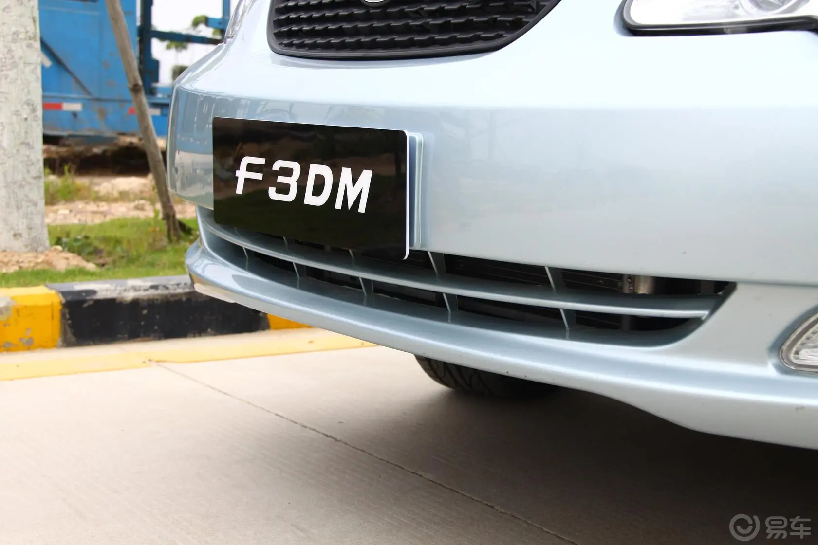 比亚迪F3新能源低碳版电动车外观