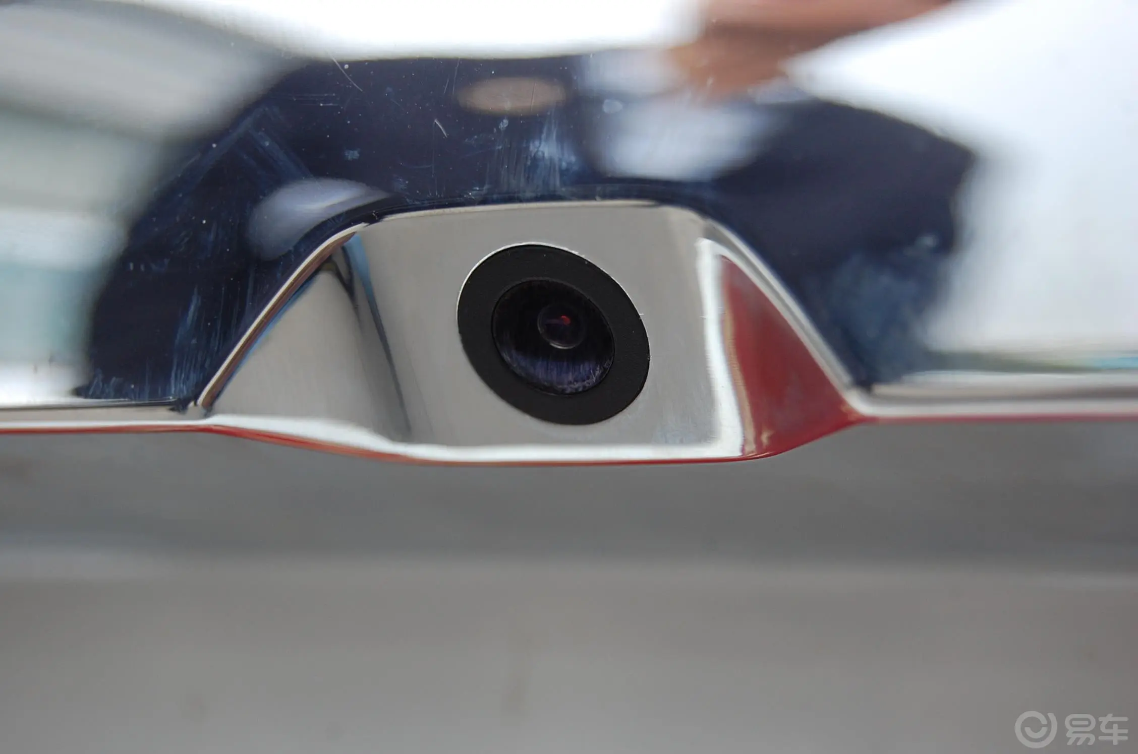 荣威350D 1.5L 自动 讯豪版倒车影像摄像头