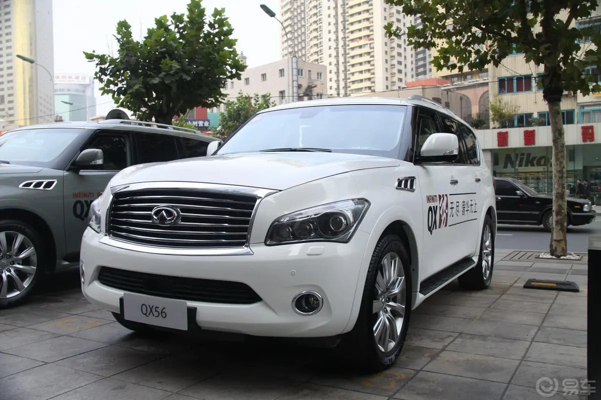 英菲尼迪QX56外观