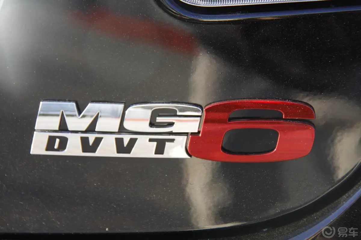 MG6Saloon 1.8 DVVT 自动 精英版外观