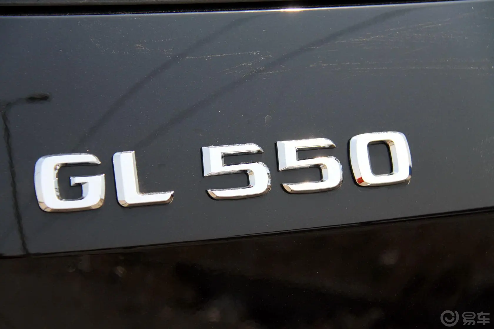 奔驰GL级GL550尾标