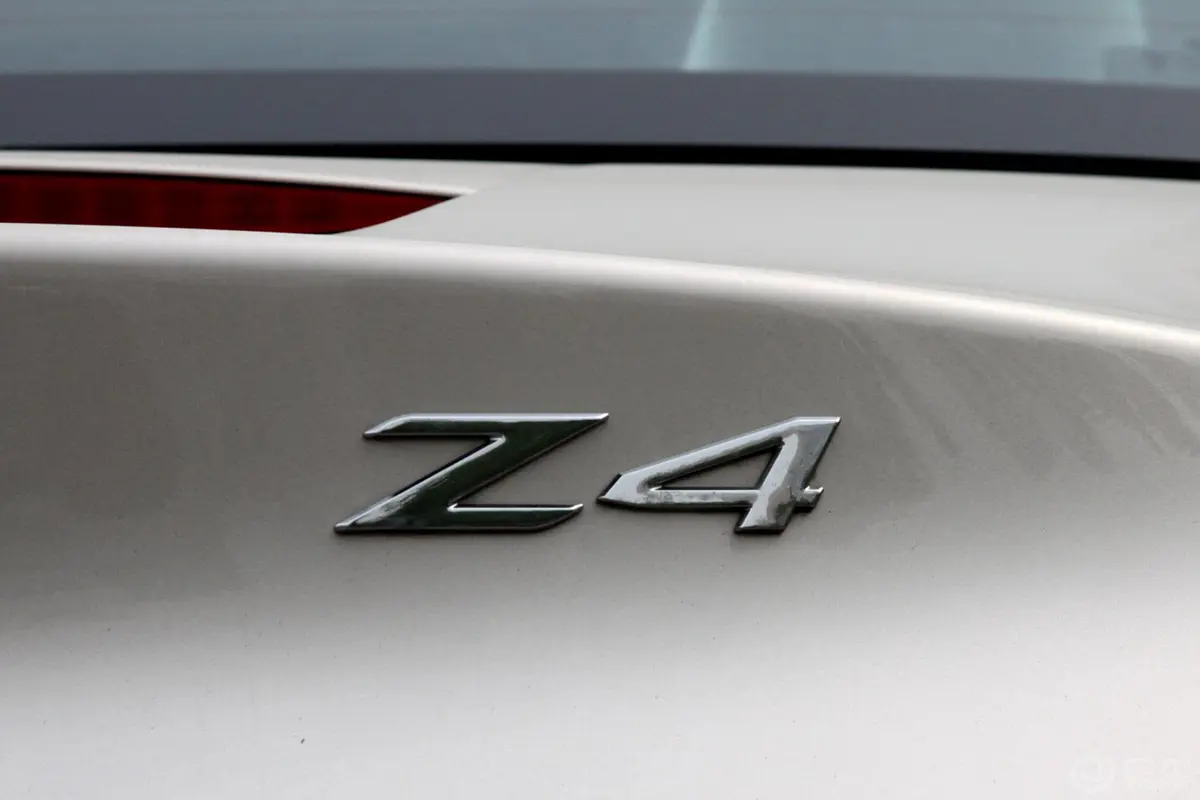 宝马Z4sDrive35i 豪华型外观