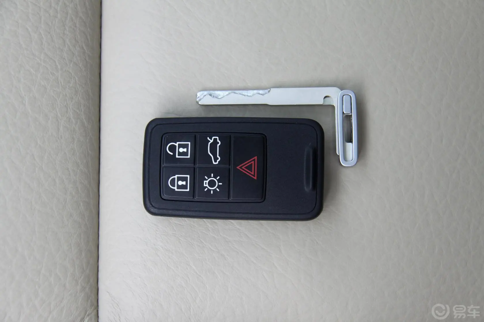 沃尔沃S60(进口)1.6T 双离合 DRIVe舒适版钥匙