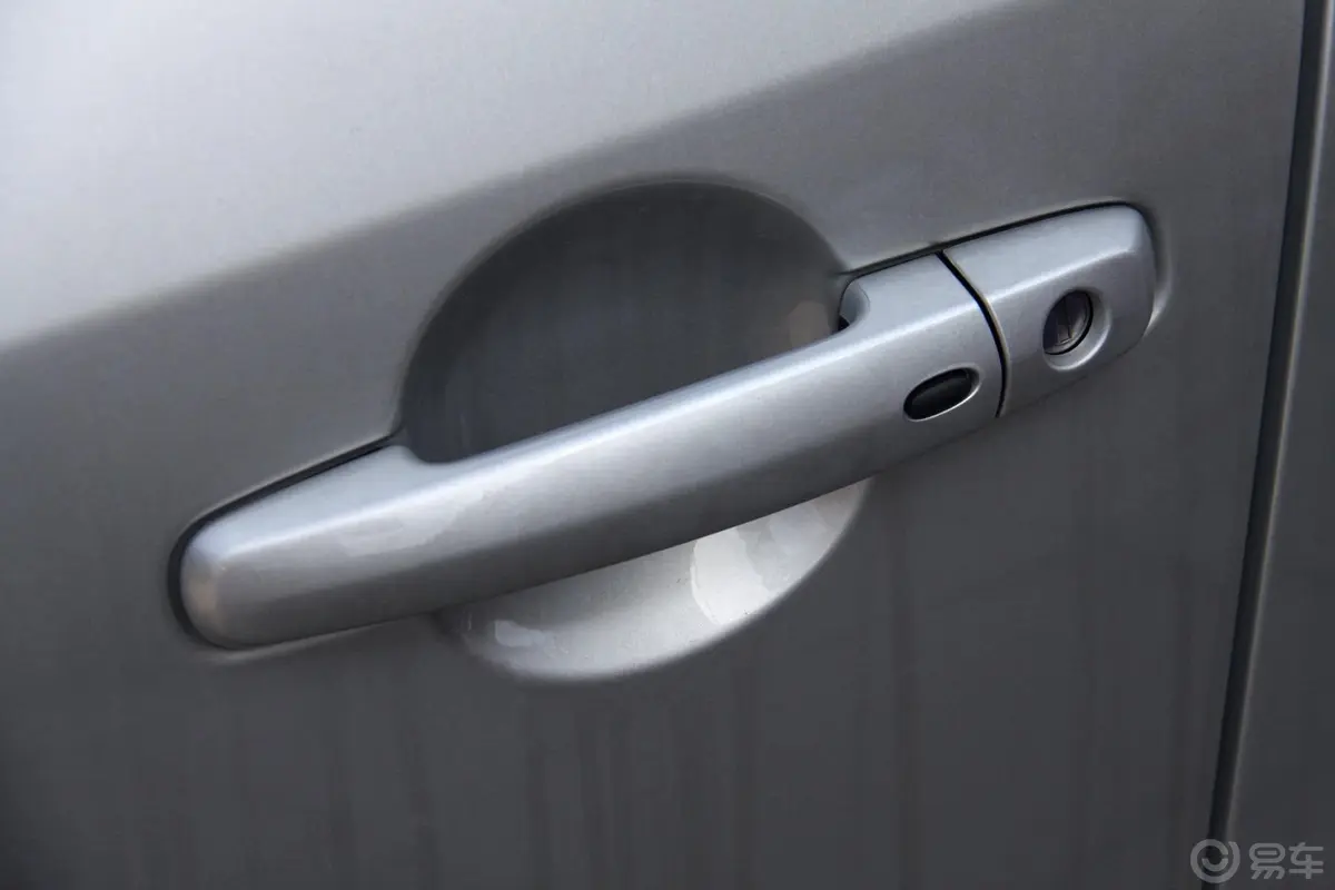 天语 SX4两厢 1.6L 运动型 MT外观