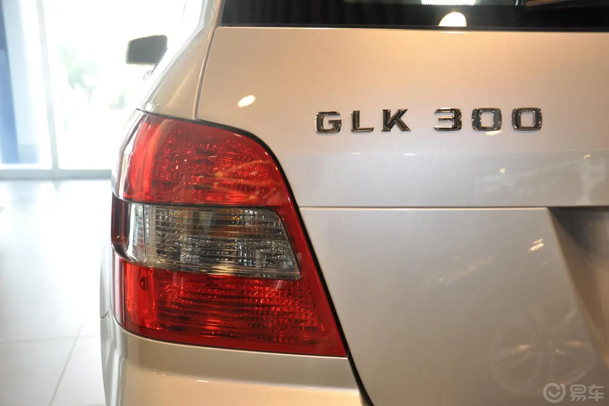 奔驰GLK级(进口)GLK 300 4MATIC 动感型外观