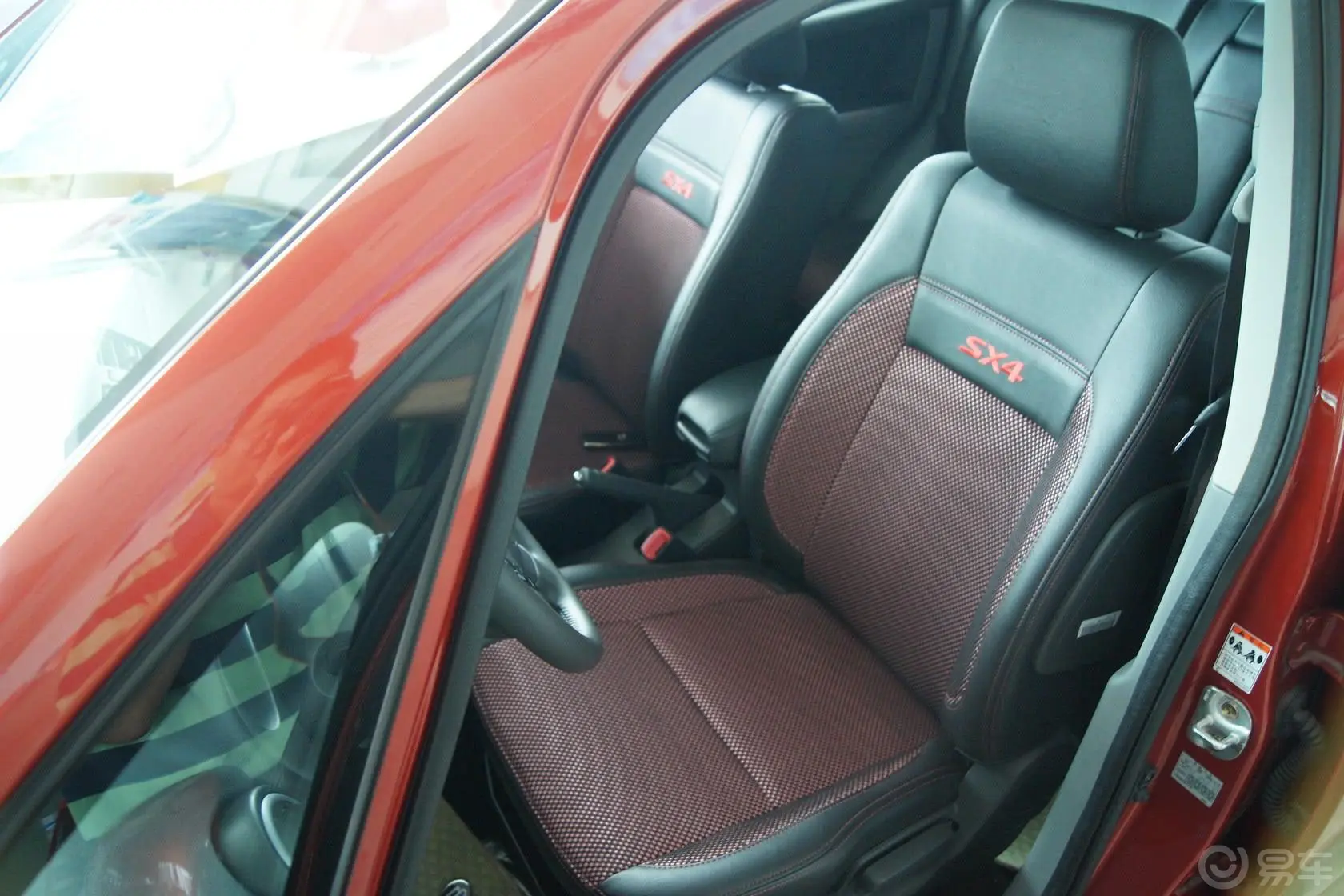 天语 SX4两厢 1.8L 运动型 MT驾驶员座椅
