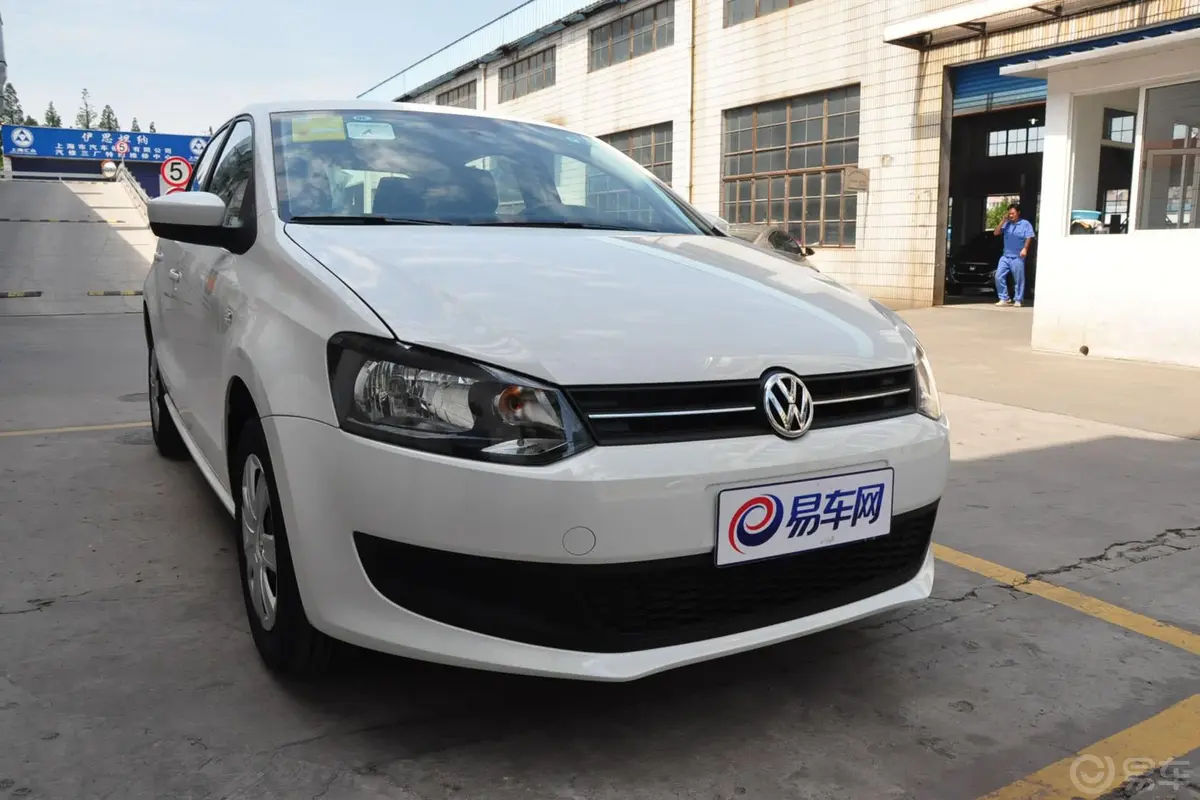 Polo1.4L 手动 致乐版外观