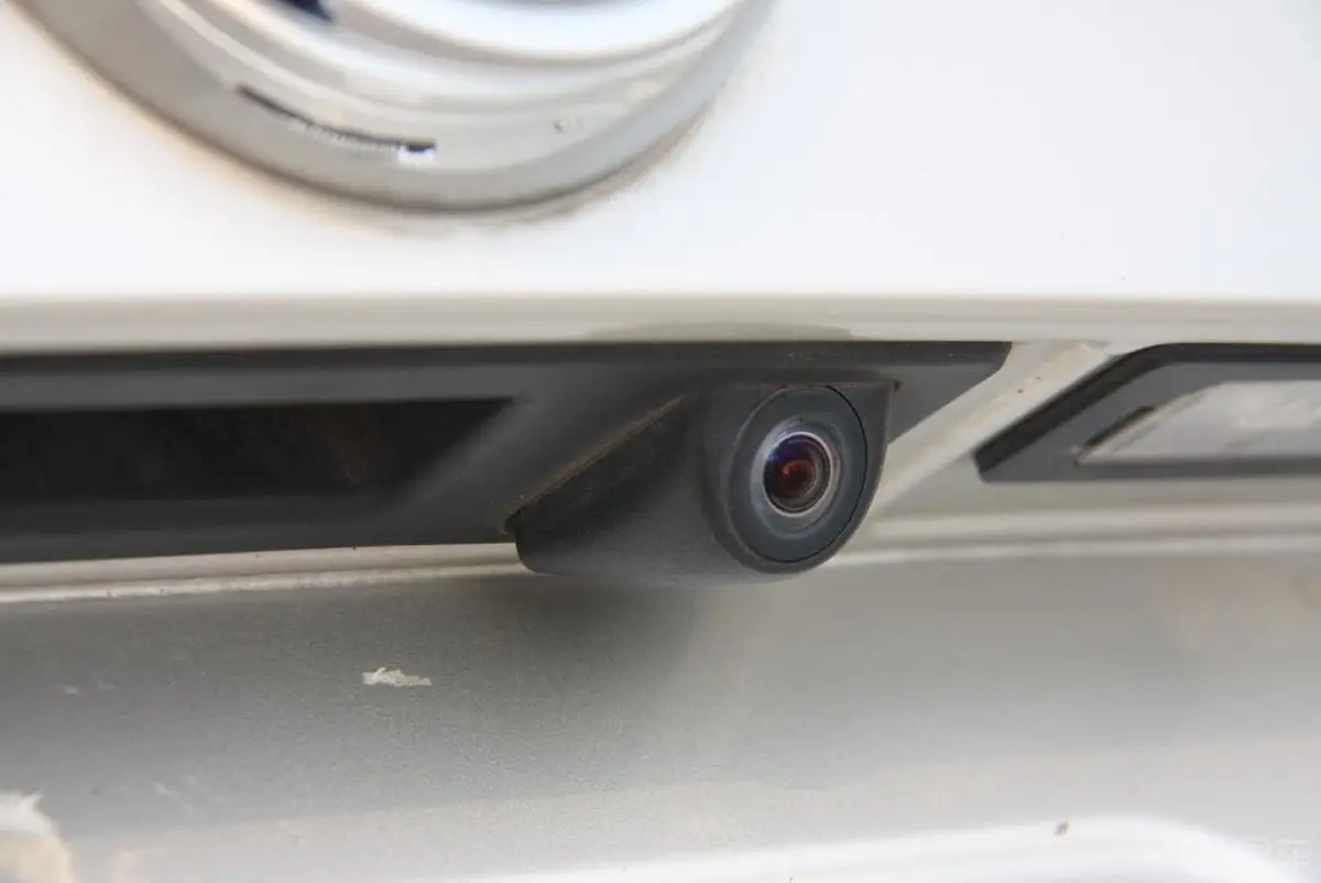 宝马X3(进口)xDrive35i 豪华型倒车影像摄像头