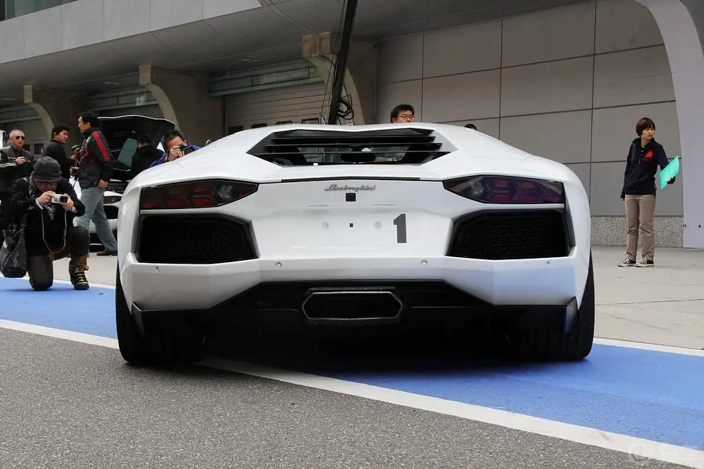 AventadorLP700-4外观