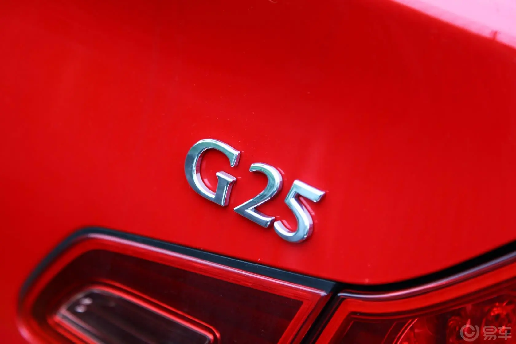 英菲尼迪G系25 Sedan 豪华运动版外观