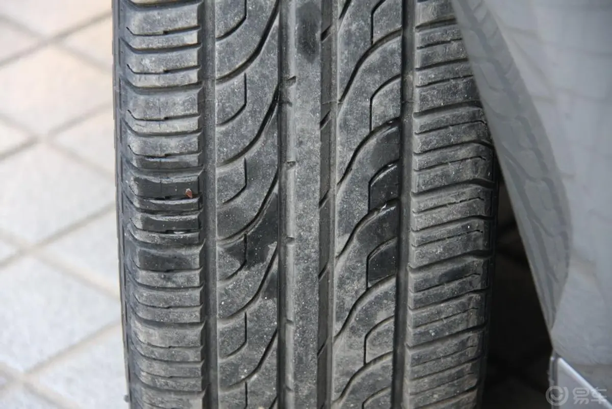 瑞麒G31.6L 手动 豪华型轮胎花纹