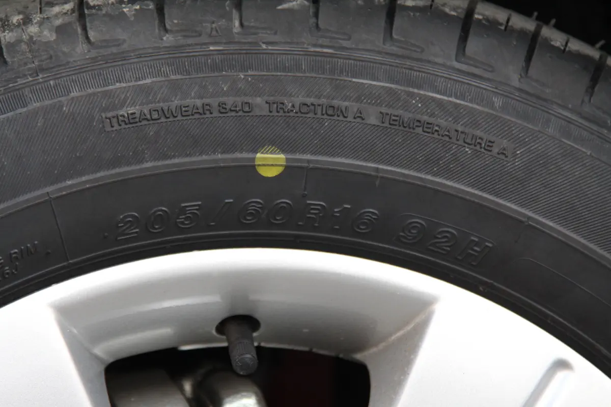 天语 SX4锐骑 1.8L 自动 运动型轮胎规格