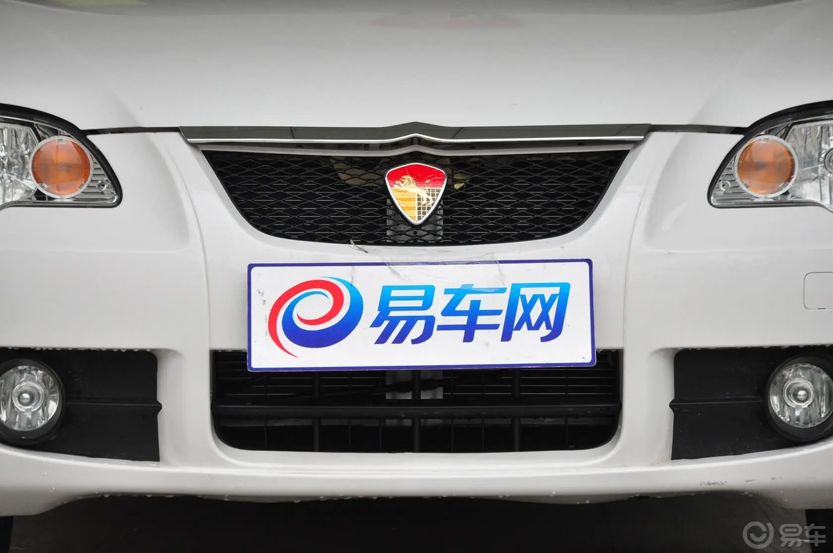 莲花L3三厢 1.6L 手动 豪华型外观