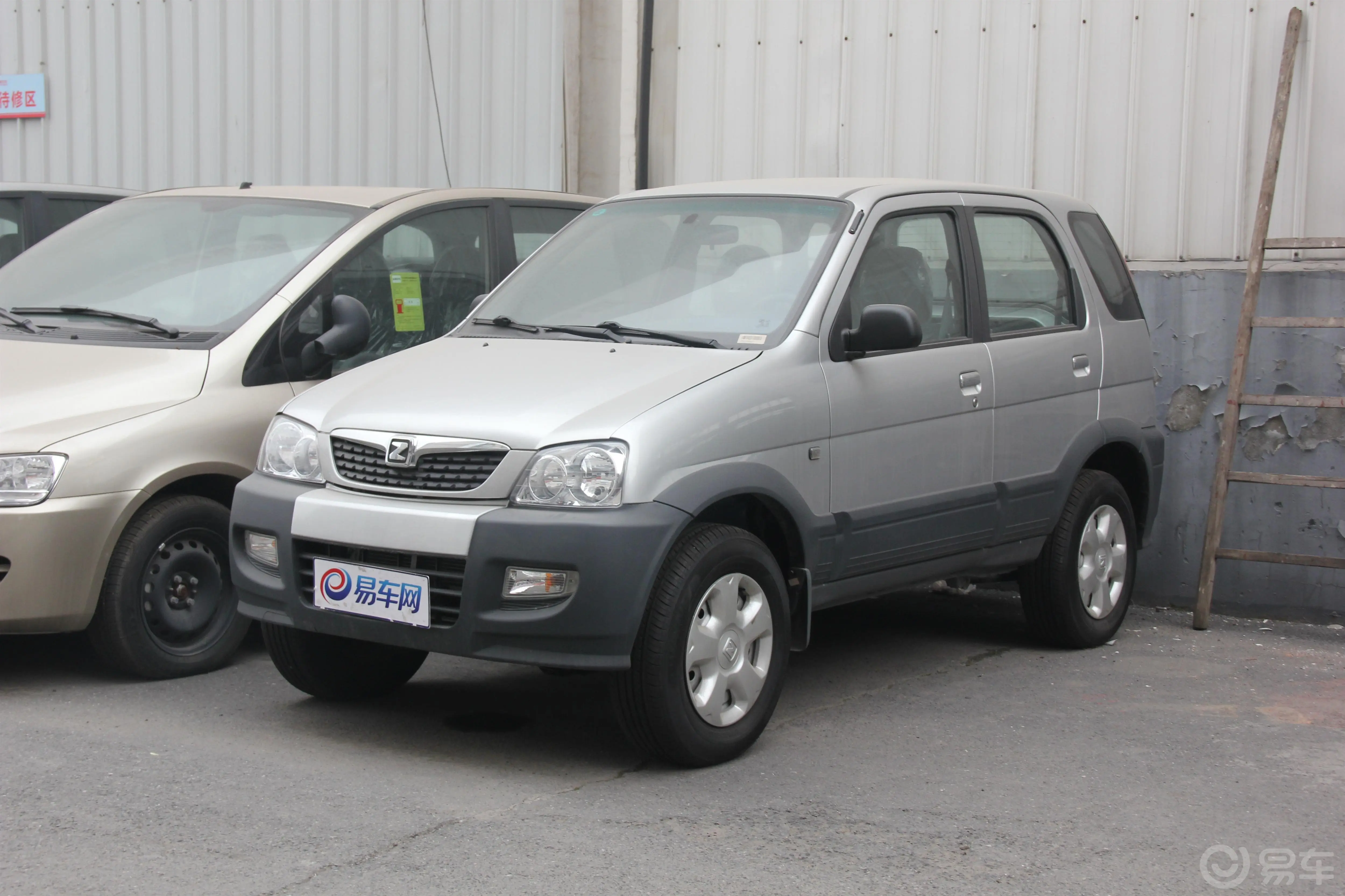 众泰20081.3L 手动 舒适型外观