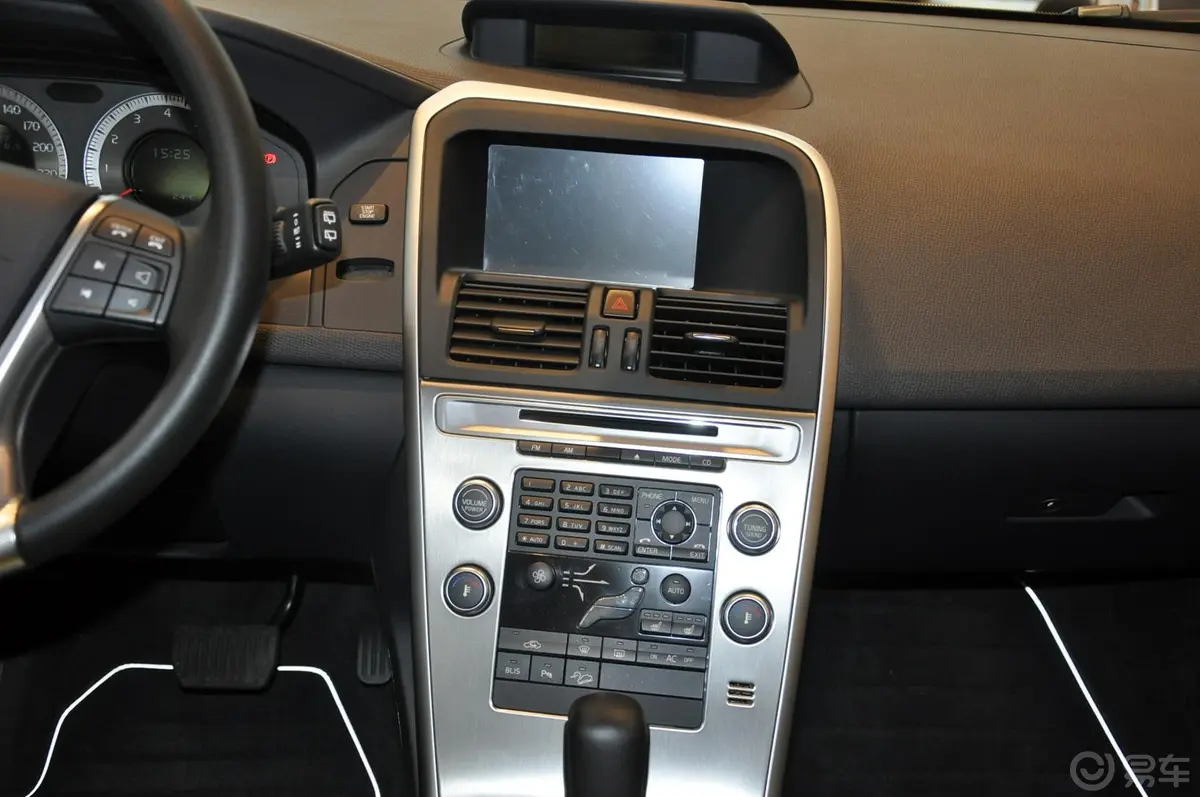 沃尔沃XC60(进口)T6 AWD 智尊版中控台整体