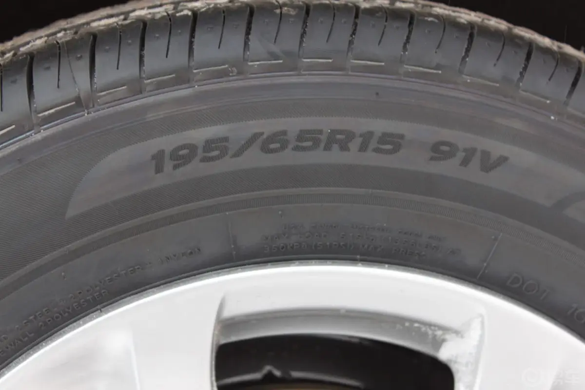 马自达3 星骋两厢 1.6L 自动 精英型轮胎规格