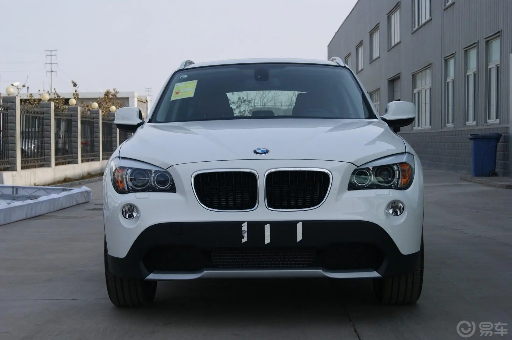 宝马X1xDrive20i豪华型外观