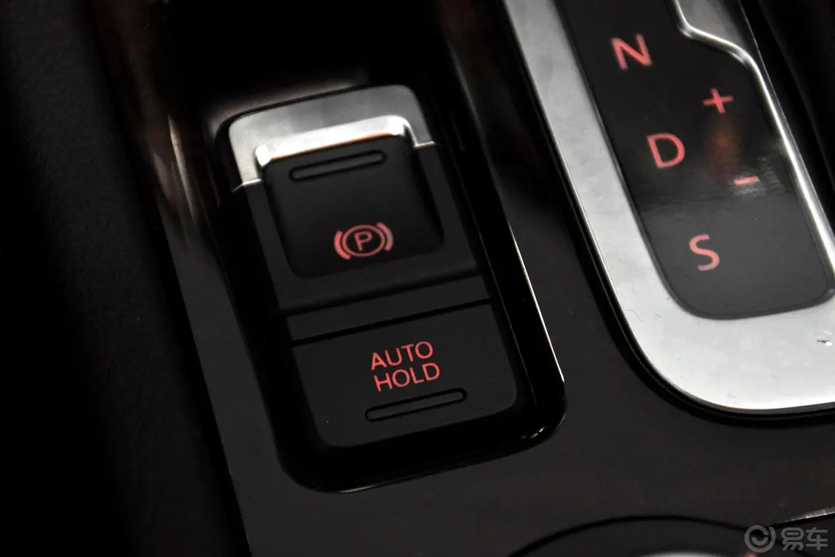 途锐V6 TDI 舒适型驻车制动（手刹，电子，脚刹）