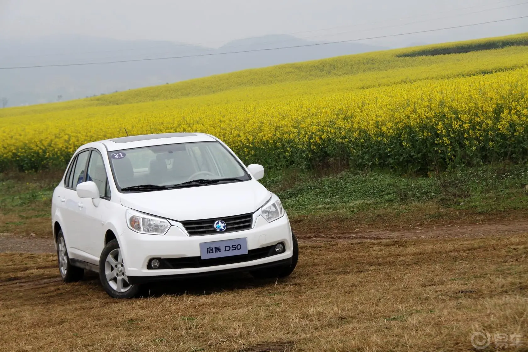 启辰D501.6L 手动 尊贵版外观