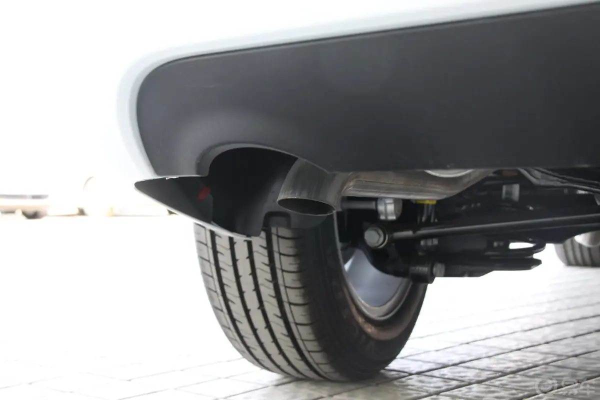 英朗GT 1.6L 自动 舒适天窗版排气管（排气管装饰罩）