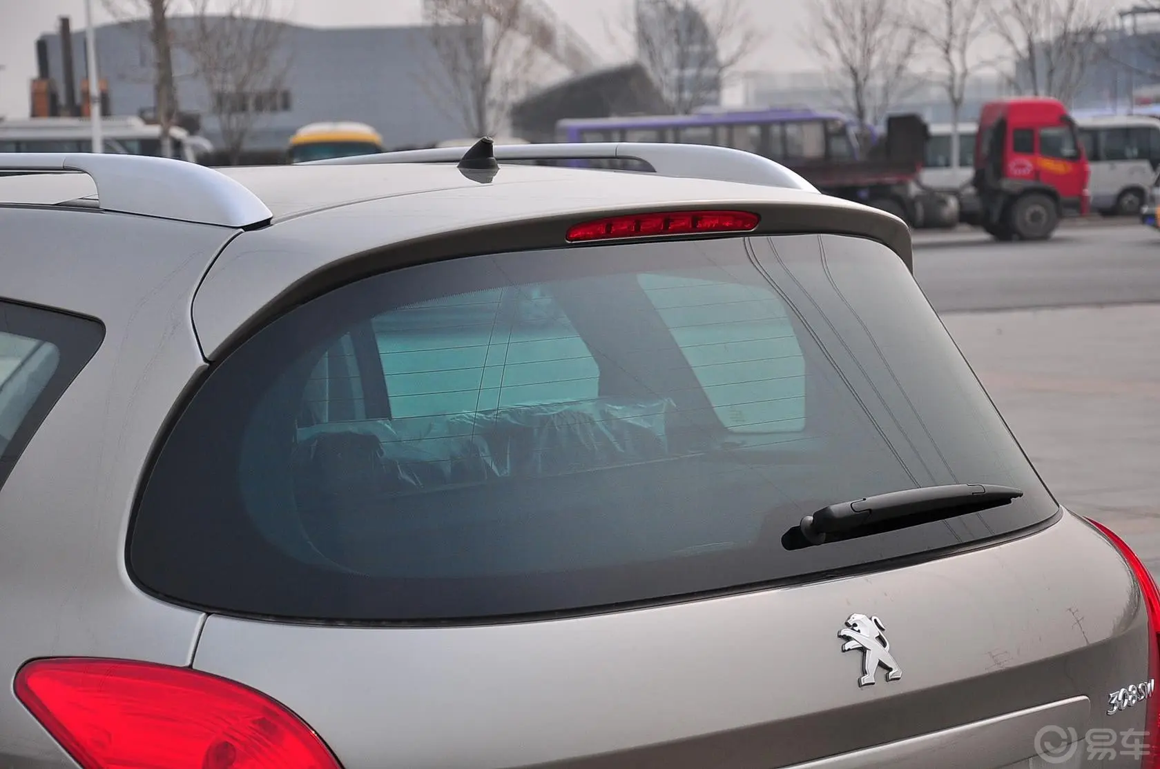 标致308(进口)SW 1.6T 自动 豪华型外观