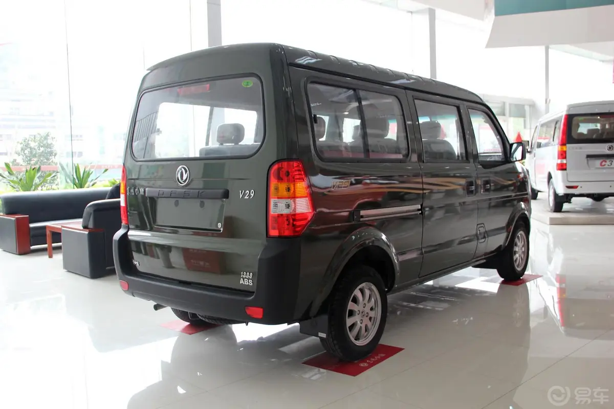 东风小康V291.3L 手动 DK13外观