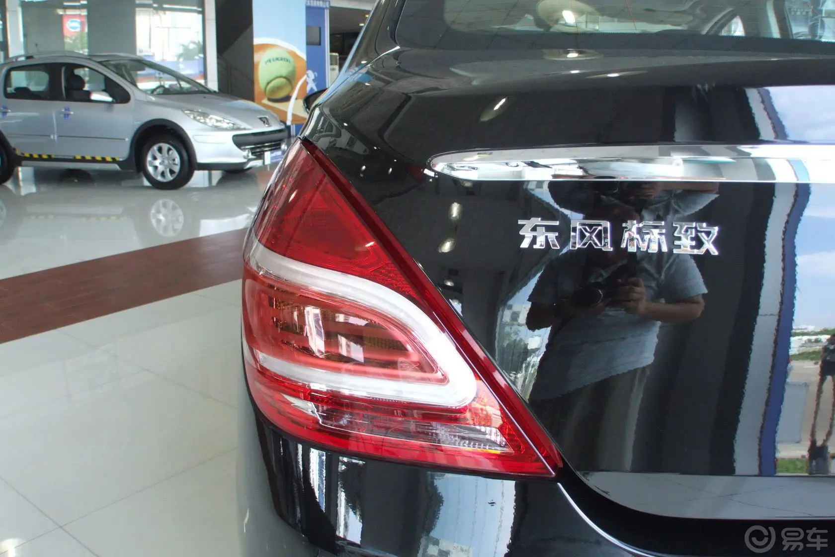 标致3081.6L 手动 风尚型外观