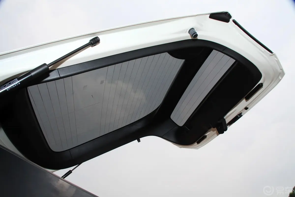 本田CR-Z1.5L 自动行李厢支撑杆