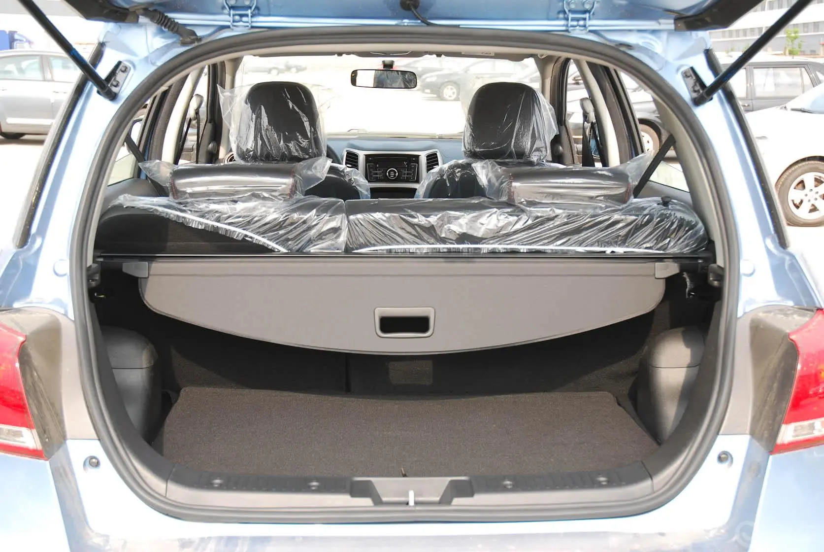长城M41.5L 手动 舒适型行李箱空间